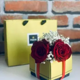 شوكولاتة باتشي  مع الورد